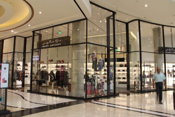 MARC JACOBS (1) MARC JACOBS (1)