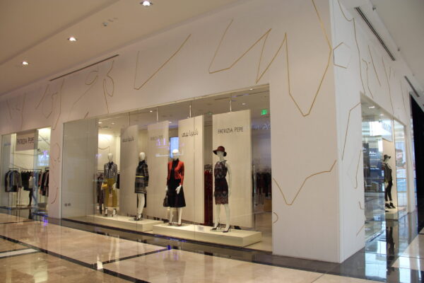 PARIZIA PEPE (2) PARIZIA PEPE (2)