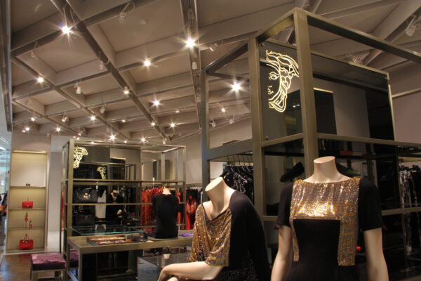 VERSACE (1) VERSACE (1)